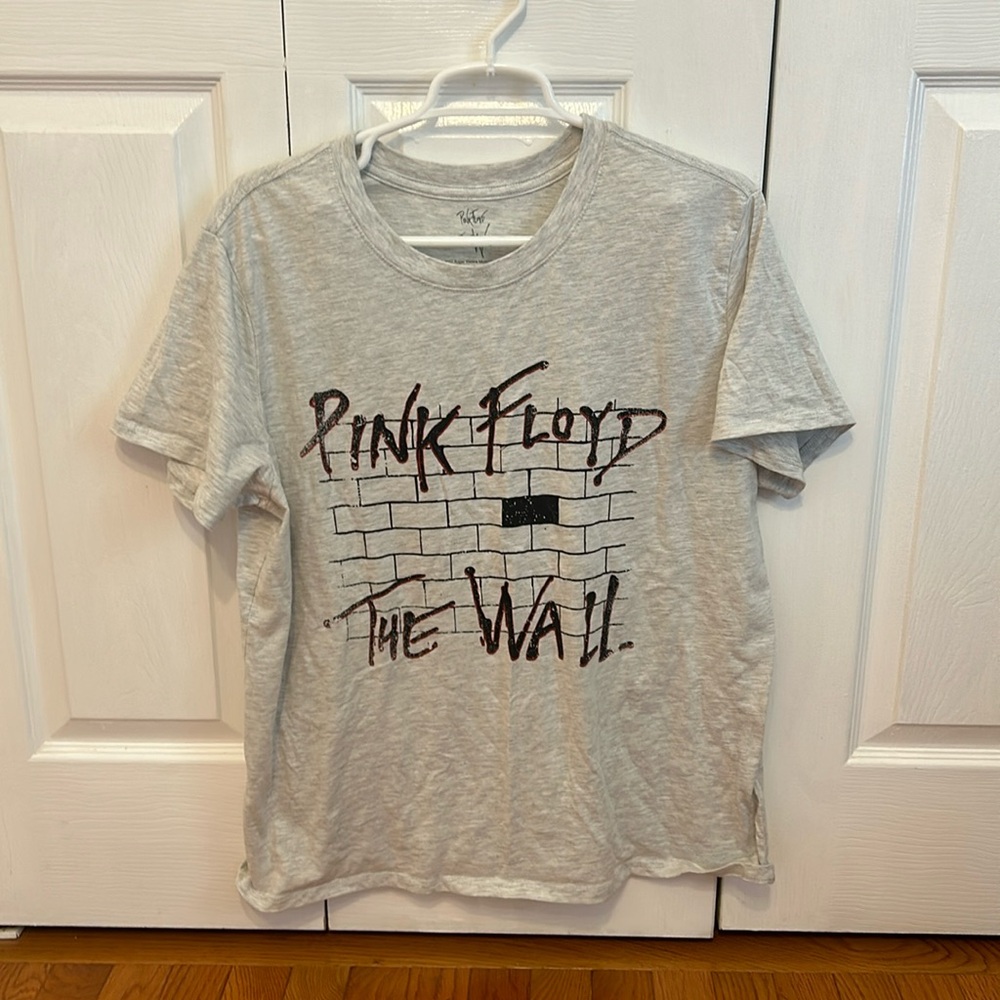 Pink Floyd T-Shirt - Classic Rock Icon 🎸